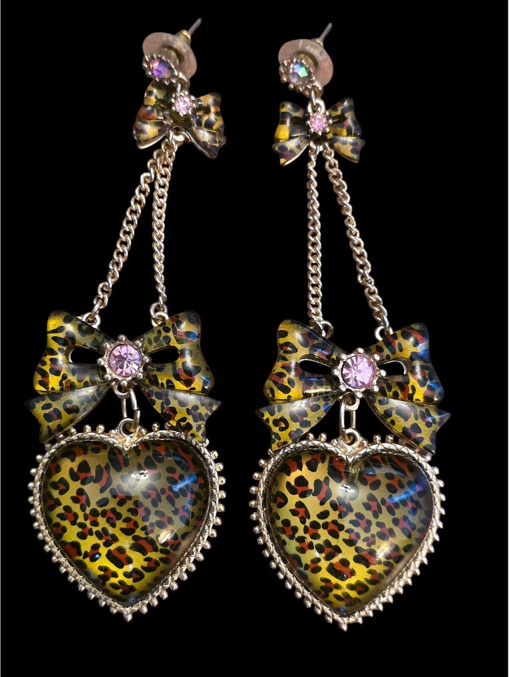 Betsey Johnson Huge Heart Leopard Chandelier Earrings Rare-4"